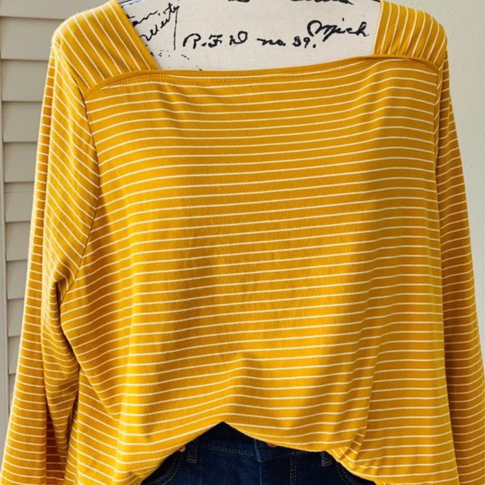 AVA & Viv Mustard Stripe Top